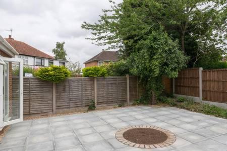 Solihull/Nec/Airport 3 Bedroom Semi-Detached House バーミンガム エクステリア 写真