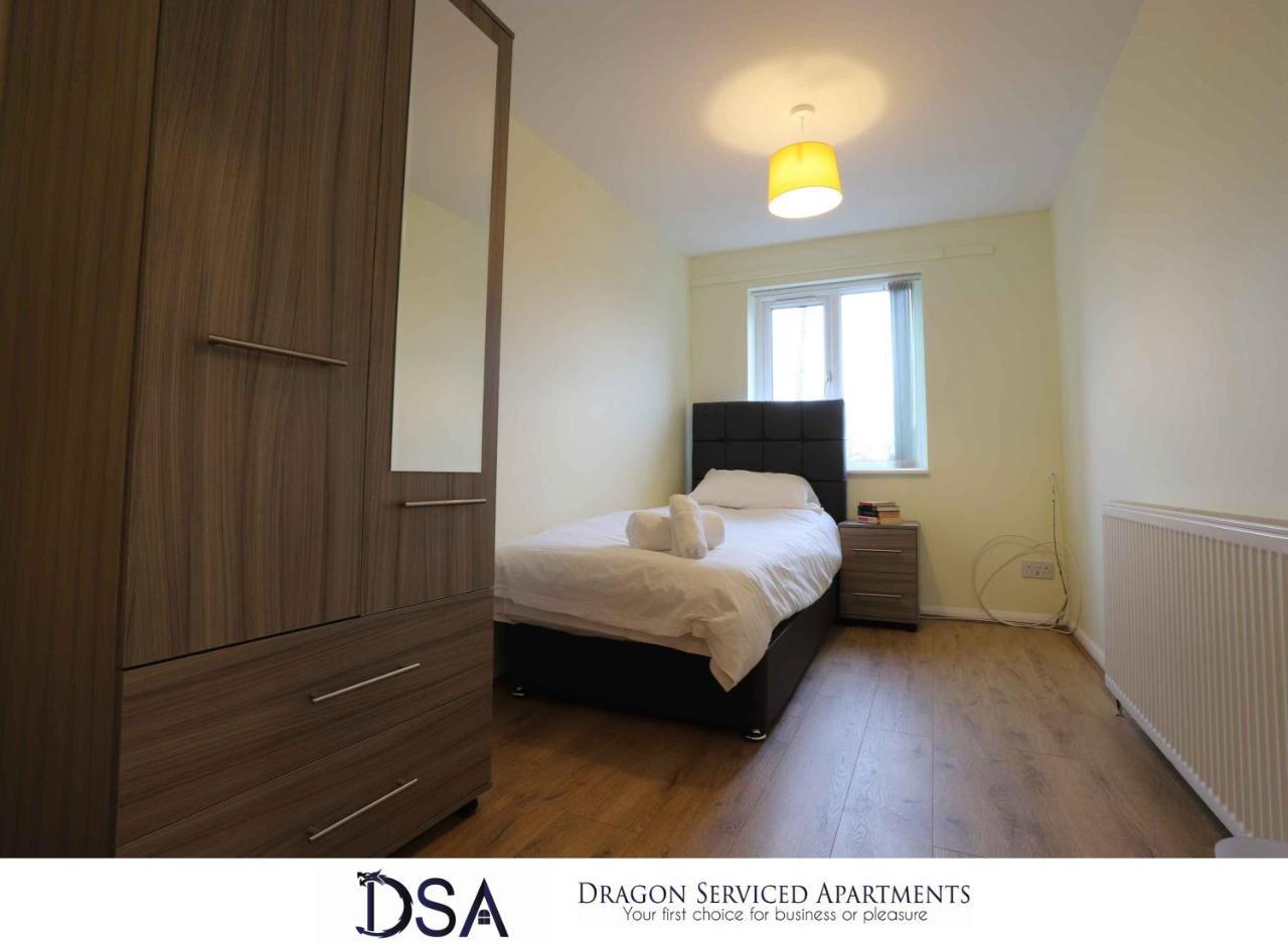 Solihull/Nec/Airport 3 Bedroom Semi-Detached House バーミンガム エクステリア 写真